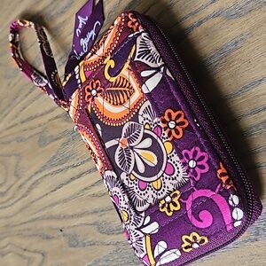 Vera Bradley Mandy Safari Sunset Multicolor Paisley Wristlet